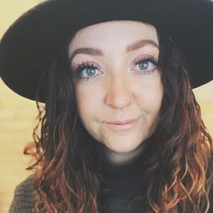 Meet your Posher, Summer